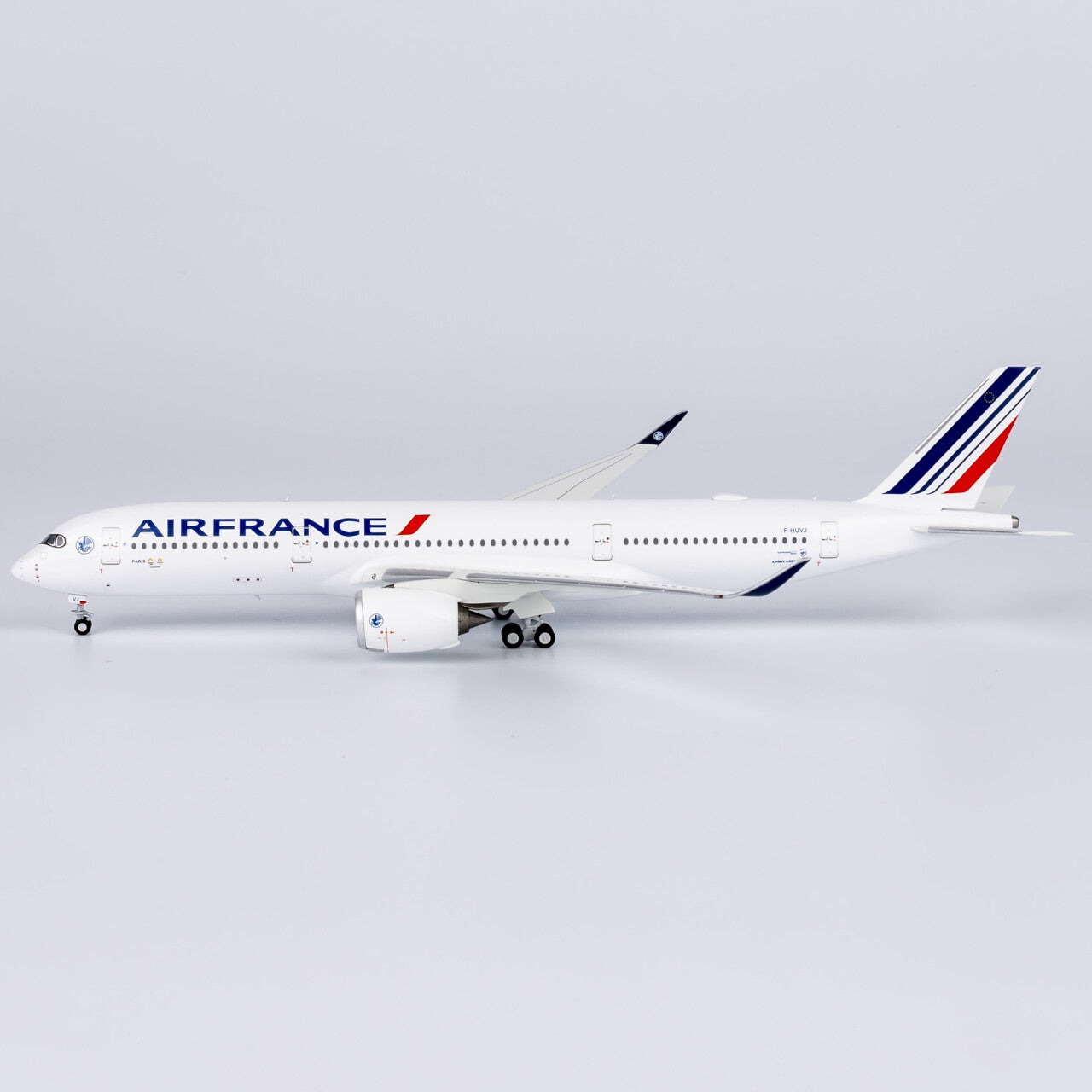 1:400 NG Models Air France Plane A350-900 Paris Livery Diecast Aircraft Model