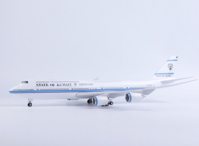 47CM 1:160 STATE OF KUWAIT BOEING 747-8 Airplane Landing Gears Resin Model