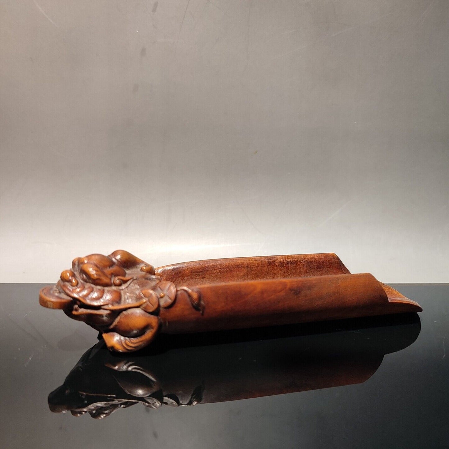 Fine wood carved decor Boxwood wooden statue carvings Tea shovel Tea Toad gifts