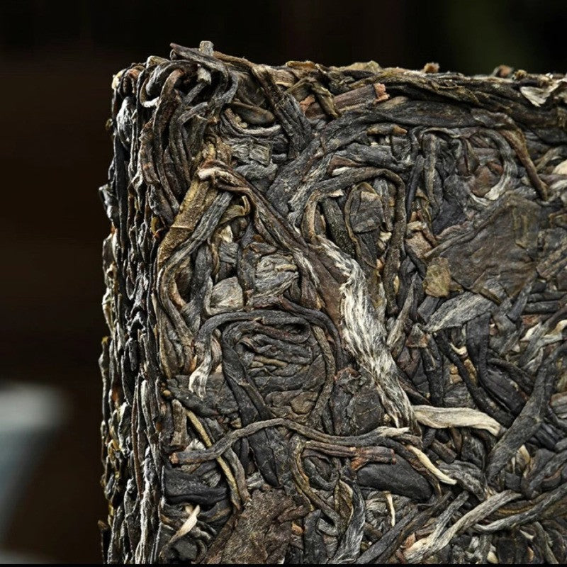 250g Authentic Yunnan 2020 Iceland Ancient Tree Tea Pu'er Tea Raw Tea Bricks
