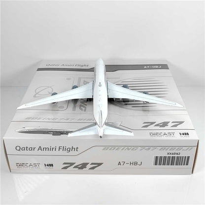 1:400 JC Wings Qatar Amiri Flight BOEING B747-8 Passenger Airplane Diecast Model