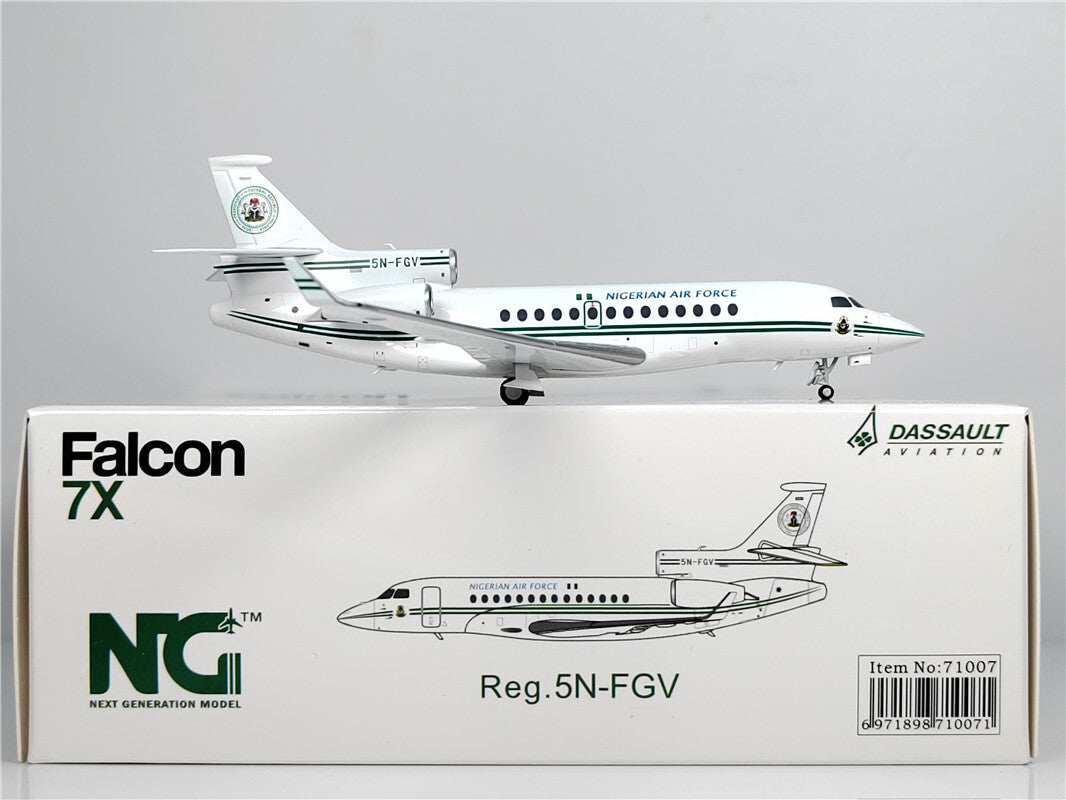1:200 NG Model NIGERIAN AIR FORCE Falcon 7x Airplane Diecast Aircraft Model