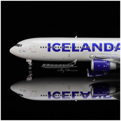 1:400 Phoenix ICELANDAIR BOEING 767-300ER Airplane Plane Diecast Aircraft Model
