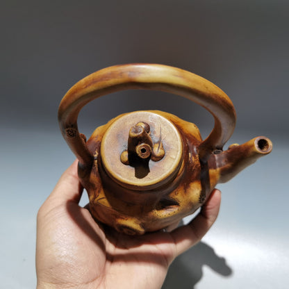 Chinese Yixing Zisha Clay Handmade Exquisite Teapot（供春提梁 底款：供春）