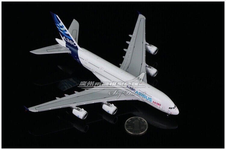 1:400 JC Wings AIRBUS A380 Own the sky Passenger Airplane Diecast Aircraft Model