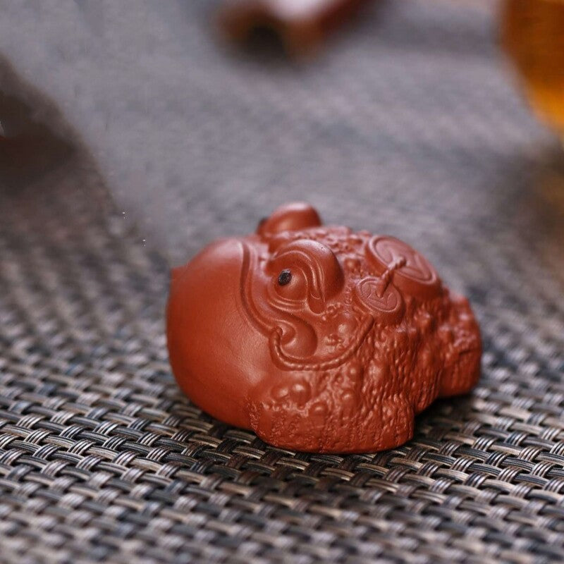 Chinese Table Decoration Yixing Zisha Dahongpao Clay Tea Pet Toad Artware Small