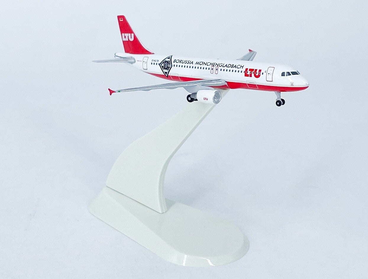 1:500 InFlight LTU AIRBUS A320 Passenger Plane Airplane Diecast Aircraft Model
