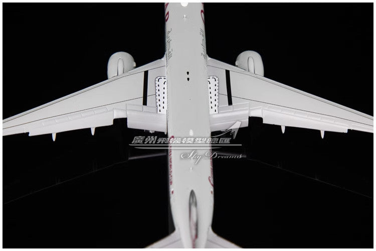 1:400 JC Wings QATAR BOEING 777-300ER Passenger Airplane Flap Down Diecast Model