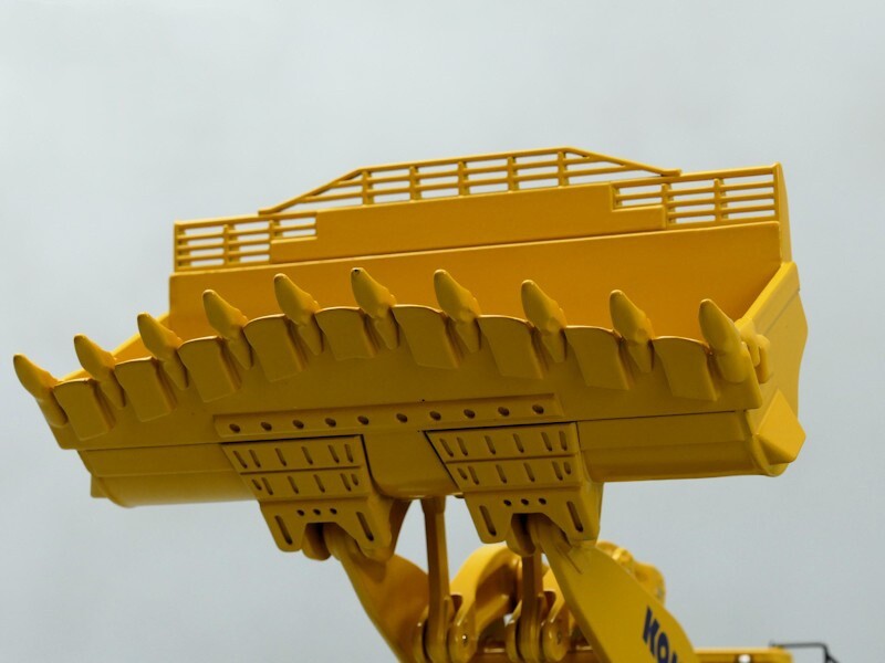 1:50 NZG WA1200 Wheel Loader Construction Equipment Machine Diecast Model