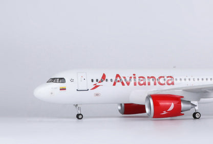 1:130 43CM Avianca BOEING 787 Passenger Plane Landing Gear Resin Aircraft Model