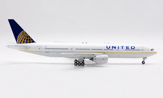 1:200 32CM InFlight UNITED BOEING 777-200 Passenger Airplane Diecast Plane Model
