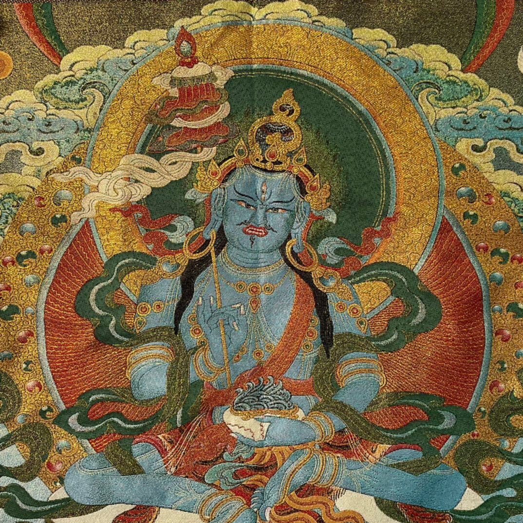 Ancient Tangka Embroidery Guanyin Bodhisattva in Tibet, China 60*90CM（观音菩萨5566）