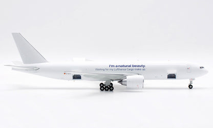 1:200 JC Wings Lufthansa Cargo B777-200LRF Airplane Diecast Aircraft Model