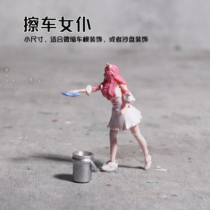 1/64 Car Wash Girls Figure Model City Garage Scene Display Props Model