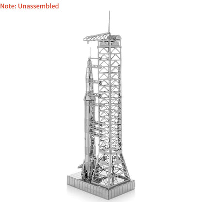 1/770 Metal High Quality USA Apollo 11 Saturn V w/ Gantry Unassembled Model