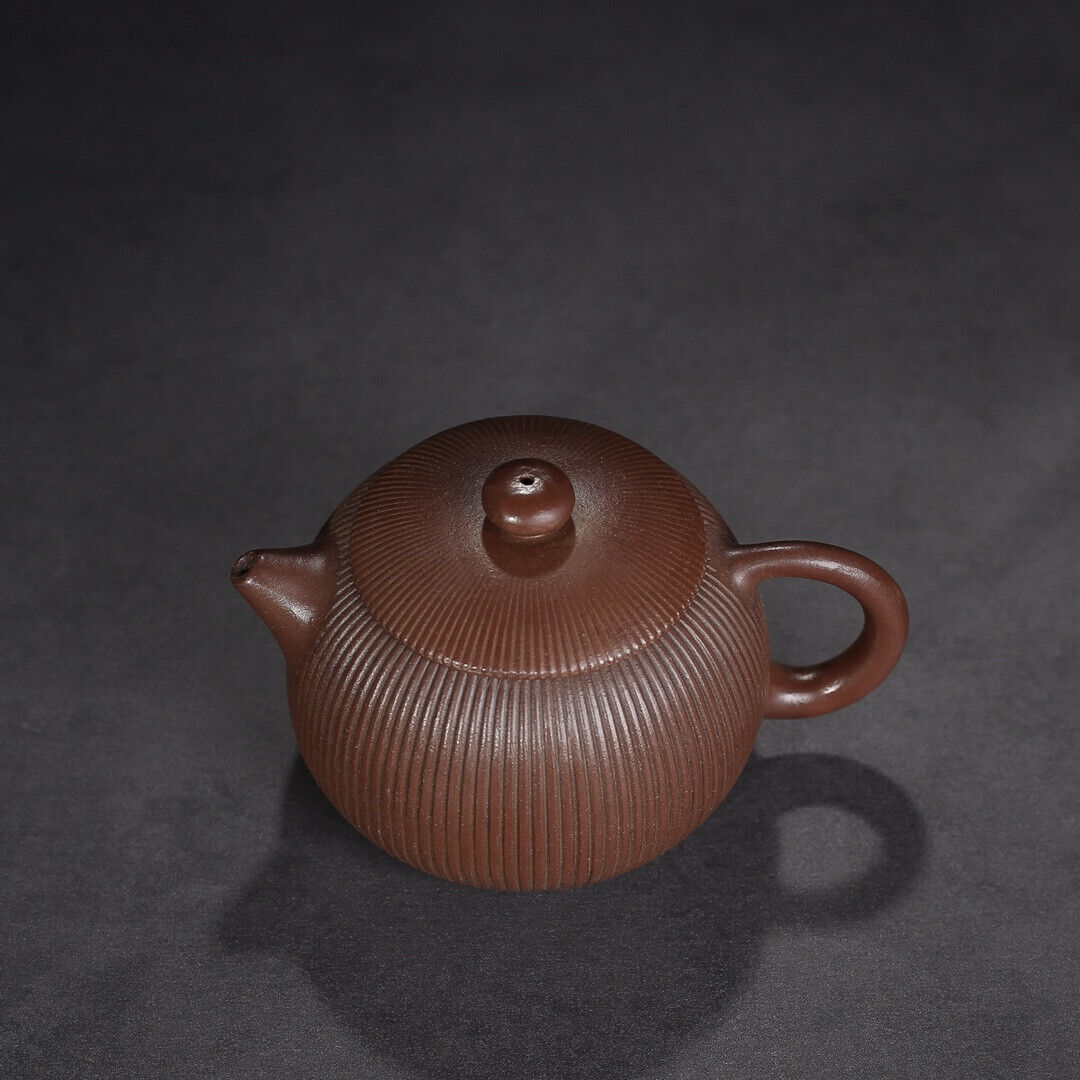 Chinese Yixing Zisha Clay Handmade Exquisite Teapot （筋纹西施 底款：顾景舟）