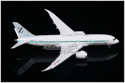 1:400 JC Wings ZIPAIR BOEING 787-8 Passenger Airplane Flap Down Diecast Model