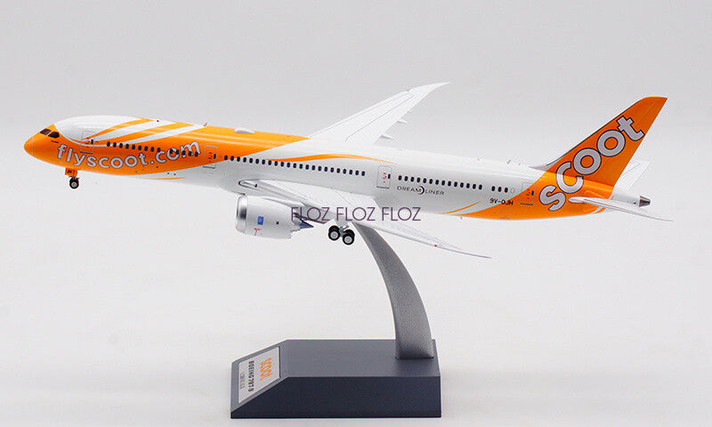 for Inflight SCOOT Air Singapore for Boeing B787-9 9V-OJH 1:200 Aircraft Model