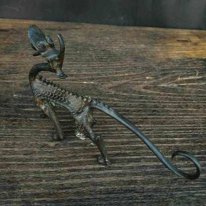 Chinese Bronze Copper Statue Carved Dragon Pen Holder Figurines