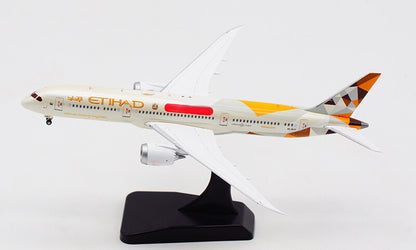 JC Wings Etihad Airways for Boeing 787-9 A6-BLM 1:400 plane Pre-built model