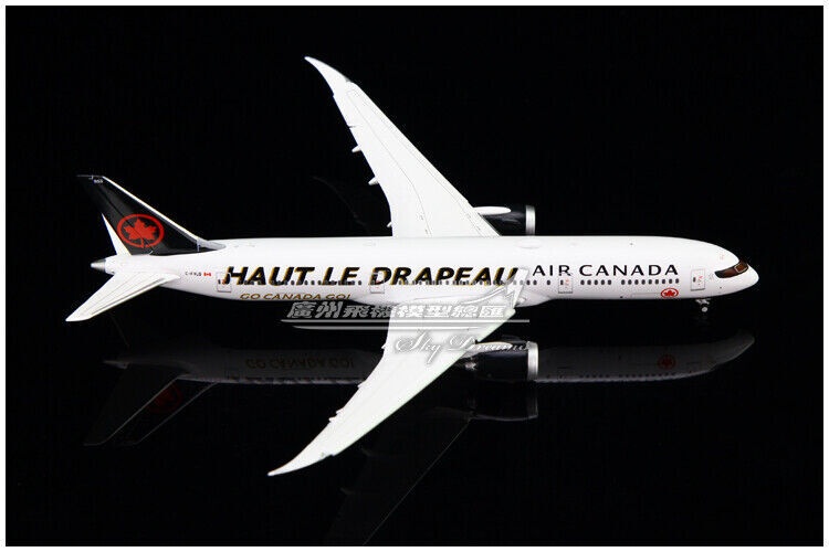 1:400 JC WINGS AIR CANADA B787-9 Passenger Airplane Flap Down Diecast Model
