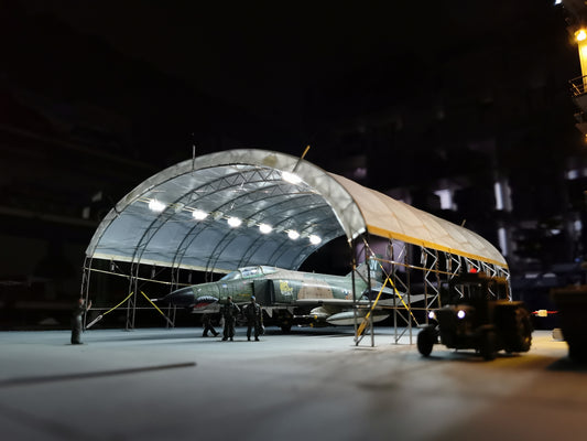 1/72 Military Airport Model with Metal Shed and Light on Aircraft Apron