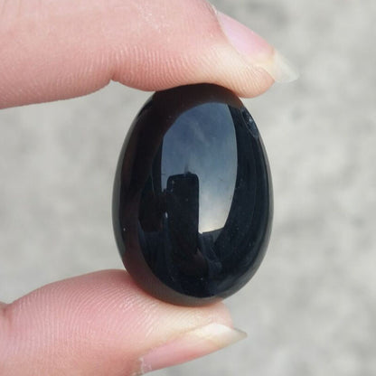 Natural Black Obsidian Crystal Egg Ball Magic Sphere Healing Kegel Exercis Stone