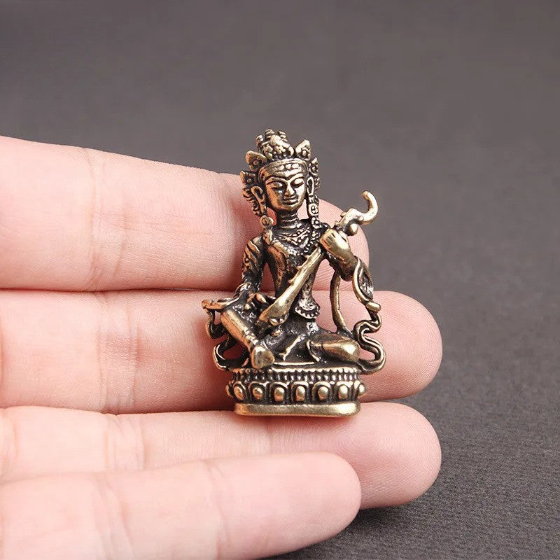 Retro Brass Guanyin Bodhisattva Tea Pet Buddhist Buddha Figurines Handicrafts