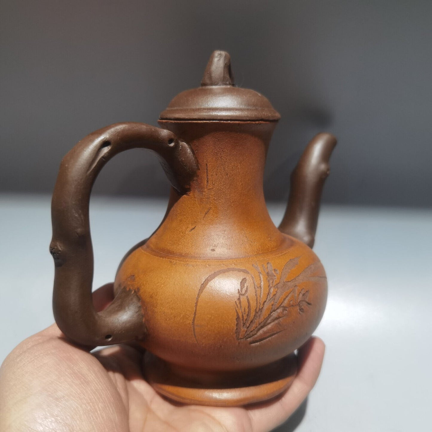 Chinese Yixing Zisha Clay Handmade Exquisite Teapot (高酒壶 低款：陈鸣远)