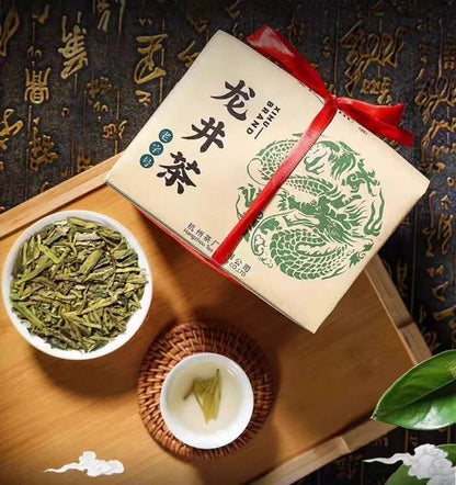 250g 2025 New Chinese Longjing Tea Long Jing Spring Xi Hu Dragon Well Green Tea