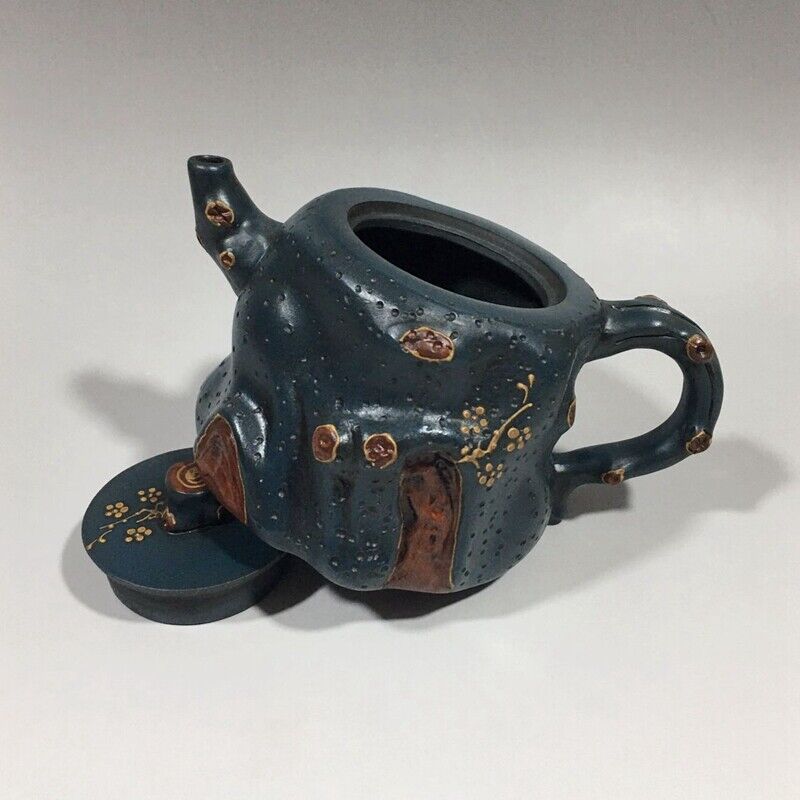 Chinese Yixing Zisha Clay Handmade Exquisite Teapot （树桩紫砂壶 底款：蒋蓉）