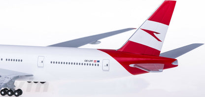 1:200 32CM Hogan Austrian BOEING 777-200ER Passenger Airplane ABS Plastic Model