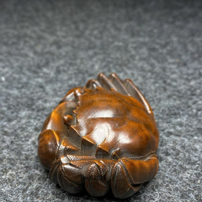 Chinese boxwood hand carved wealth crab Figure statue netsuke old collectable