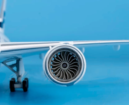 1:200 34CM JC Wings FINNAIR AIRBUS A350-900XWB Passenger Airplane Diecast Model