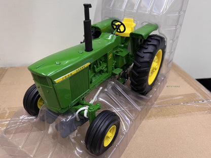 1:16 ERTL JOHN DEERE 4520 Tractor Farm Agricultural Machinary Diecast Model