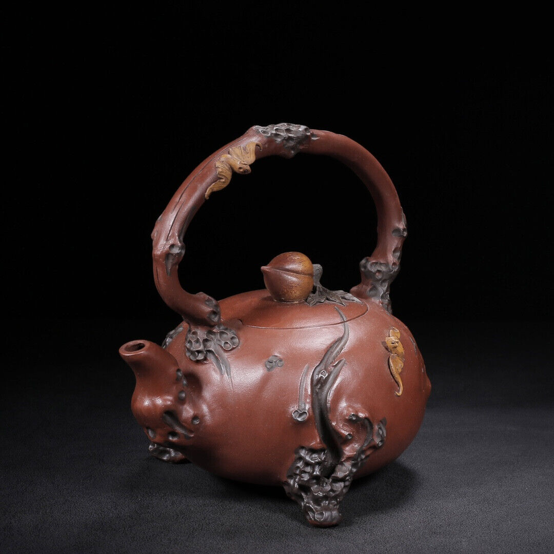 Chinese Yixing Zisha Clay Handmade Exquisite Teapot （福寿提梁 底款：汪寅仙）