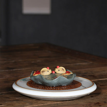 Color Change Tea Pet Yixing Zisha Tea Play Purple Clay Golden Fish On Lotus Leaf