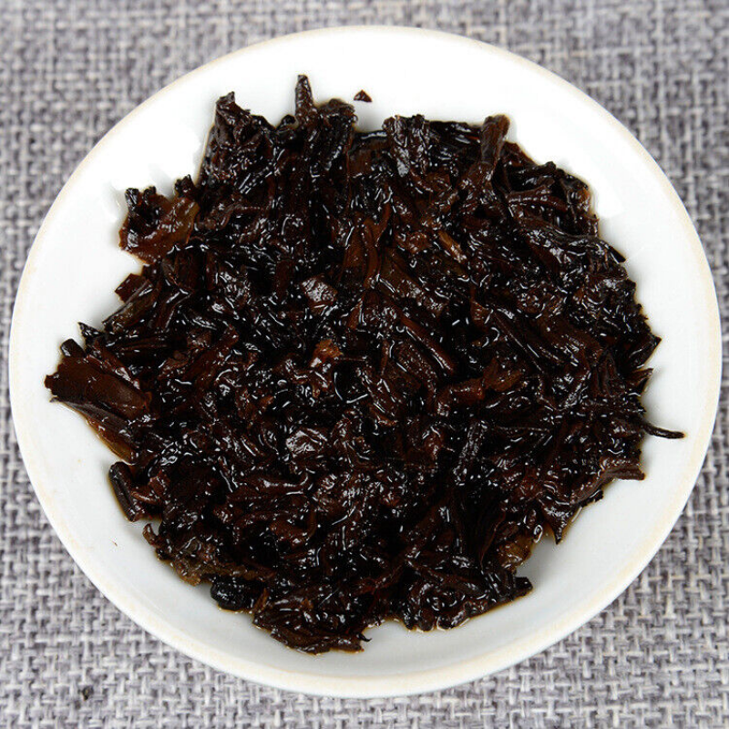 357g Top Black Tea Yunnan Pu-erh Tea Ancient Tree Pu-erh Ripe Cake Health Care