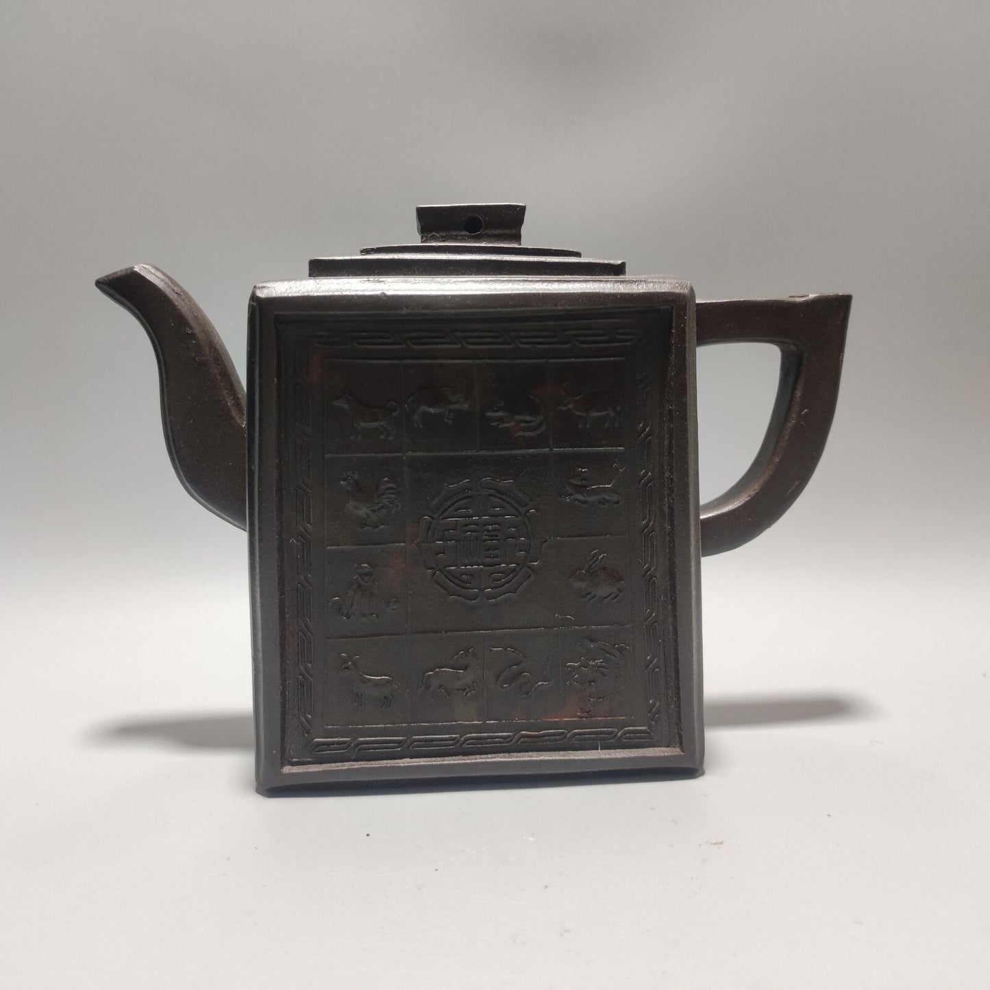 Vintage Chinese Yixing Purple Clay Teapot Zisha Ceremony Carving Collectible Art