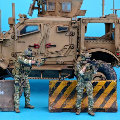 1/35 Diorama Cement Barriers Model for Tank Armoured Vehicle Military Scene Prop