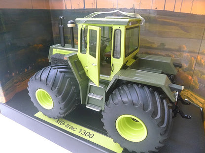 1:32 Weise Toys MB-trac 1300 Terra Tractor Farm Vehicle Machinery Diecast Model