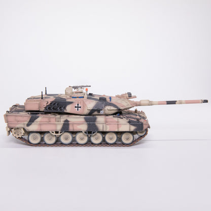 Panzerkampf 1/72 German Leopard 2A6 Main Battle Tank Desert Painted model