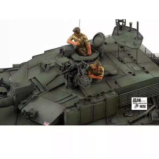 1/72 Challenger Tank Soldier 2 Soldier Model