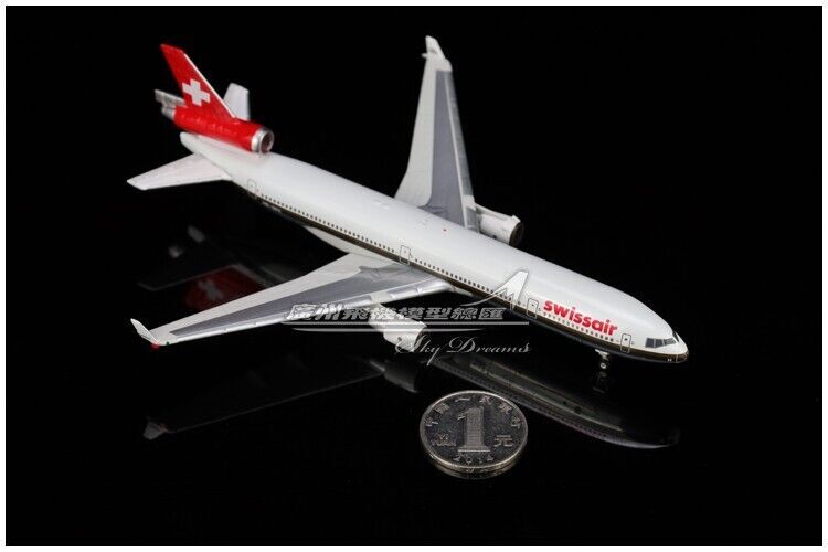 1:400 Phoenix Swissair McDonnell Douglas MD-11 Passenger Airplane Diecast Model