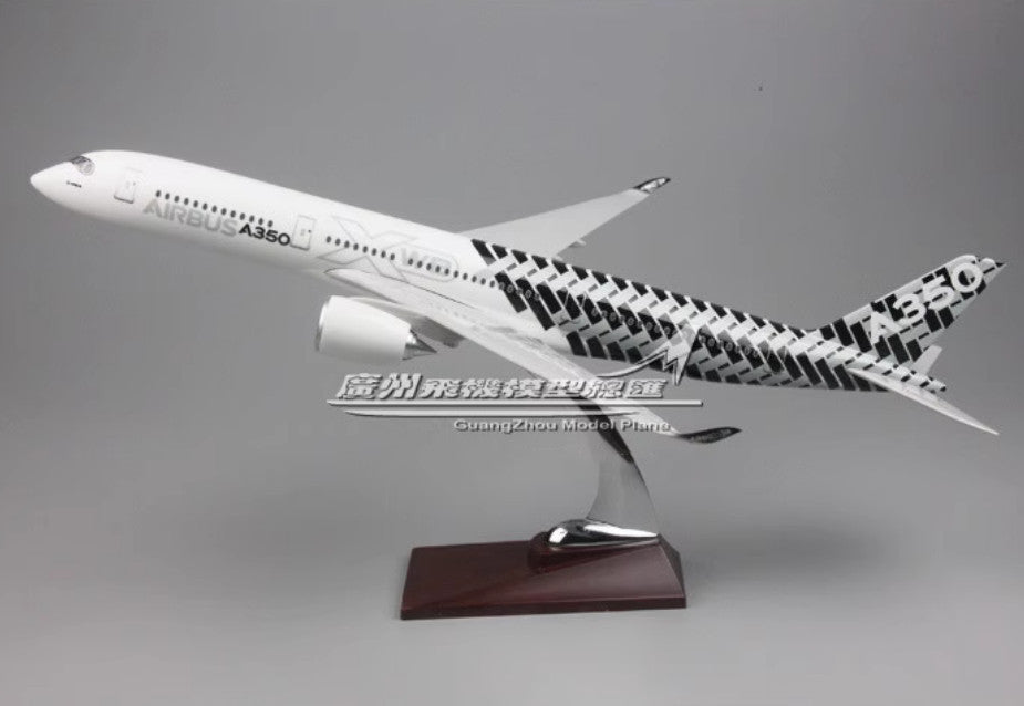 47CM AIRBUS A350XWB Passenger Airplane Resin Aircrarft Plane Model Collection