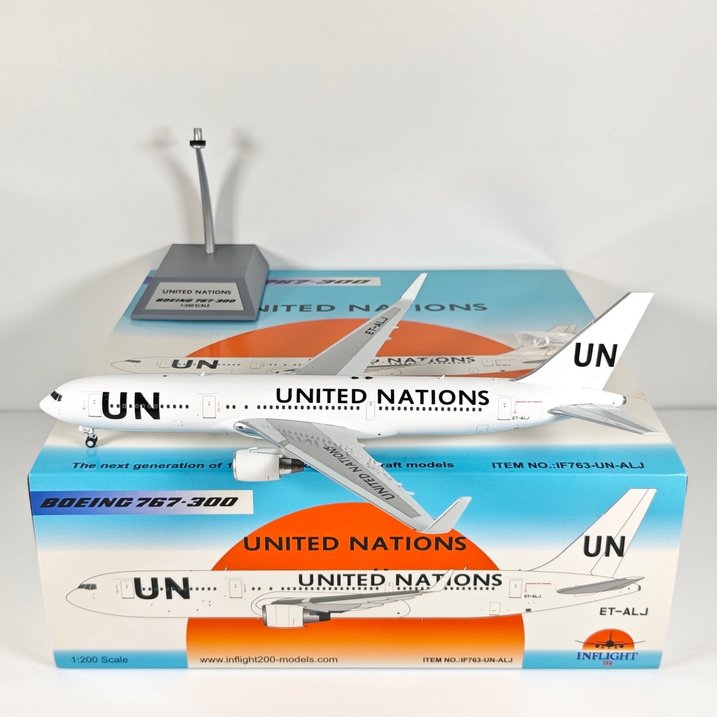 1:200 InFlight United Nations Boeing 767-300 ET-ALJ Airplane Diecast Plane Model
