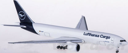 1:500 Herpa Lufthansa Cargo Boeing 777 Freighter Airplane Diecast Aircraft Model