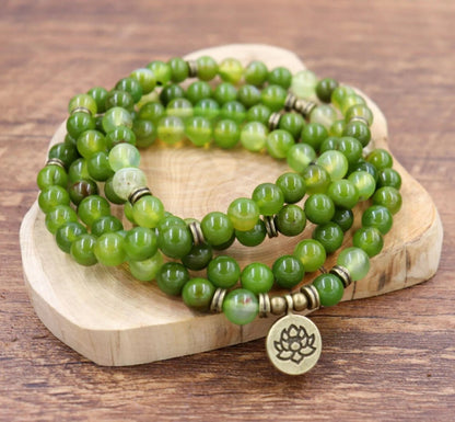 108 Mala Beads Natural African Jade Stone Lotus Pendant Necklace for Healing