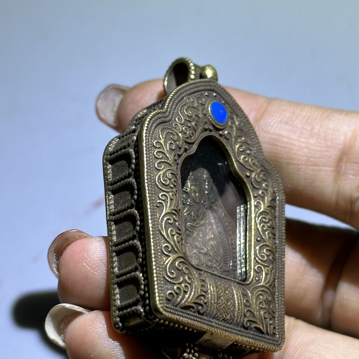 Old Brass Portable Buddha Shrine Box Pendant Amulet