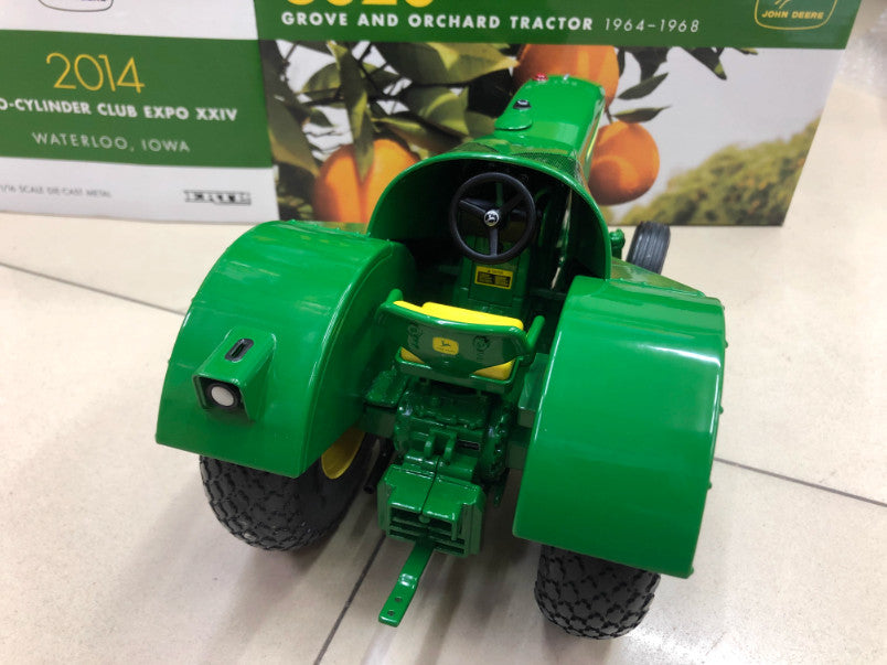 1:16 ERTL JOHN DEERE 3020 Tractor Farm Agricultural Machinary Diecast Model